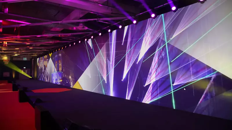 Formatunabhängige Projektion